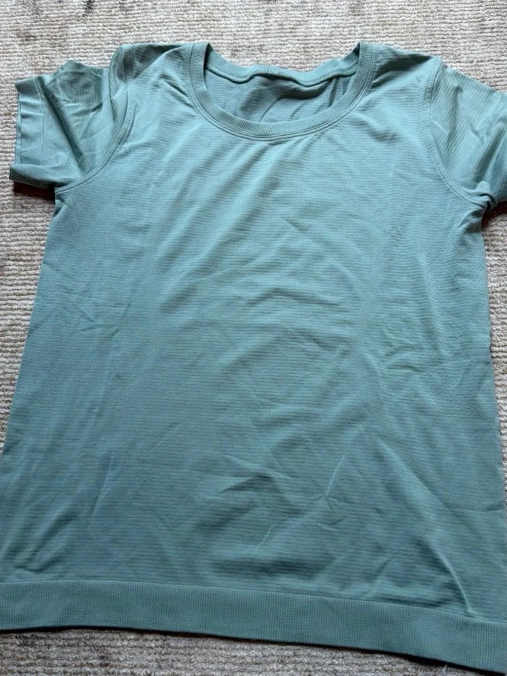 lululemon athletica Men's Short-Sleeve Shirt in Mint Green